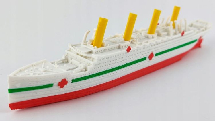 HMHS Britannic - Model druk 3D - 269mm (Skala 1:1000) - metalowe wstawki!