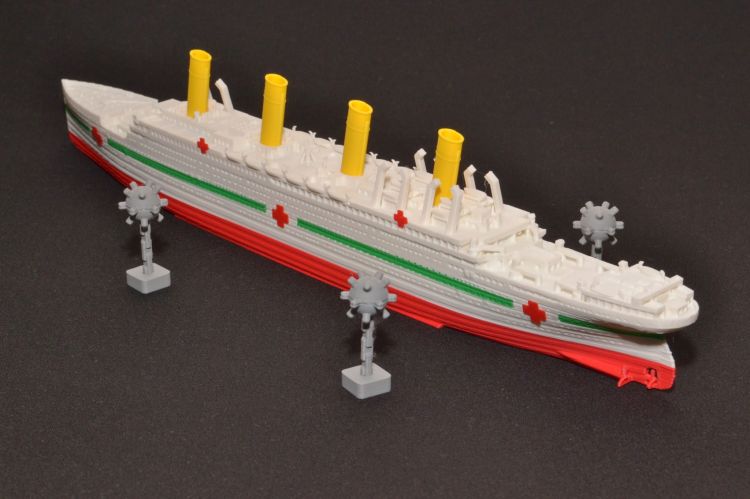 HMHS Britannic + miny – Model 3D - 345mm (1:780) - metalowe wstawki!