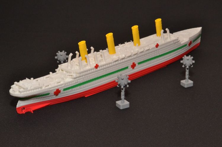 HMHS Britannic + miny – Model 3D - 345mm (1:780) - metalowe wstawki!