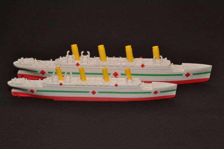 HMHS Britannic + miny – Model 3D - 345mm (1:780) - metalowe wstawki!