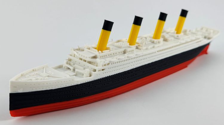 RMS Tytanic + góra lodowa – Model 3D - 345mm (1:780) - metalowe wstawki!