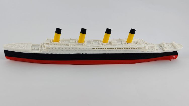 RMS Tytanic + góra lodowa – Model 3D - 345mm (1:780) - metalowe wstawki!