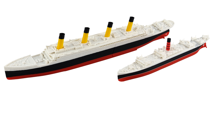 RMS Titanic 345 łamany + RMS Carpathia 220 - metalowe wstawki