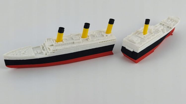RMS Titanic model łamany z magnesami! – 269 mm (Skala 1:1000)
