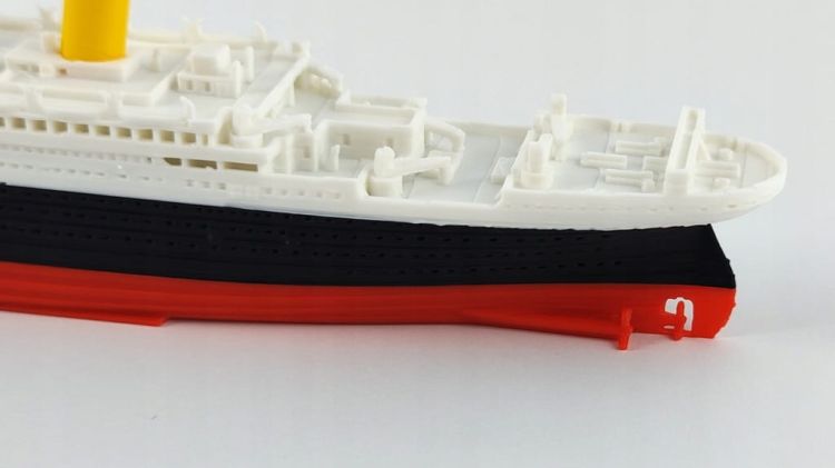 RMS Olympic – Model 3D - 269mm (1:1000) - z czarną podstawą magnetyczną!