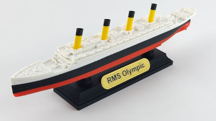 RMS Olympic – Model 3D - 269mm (1:1000) - z czarną podstawą magnetyczną!