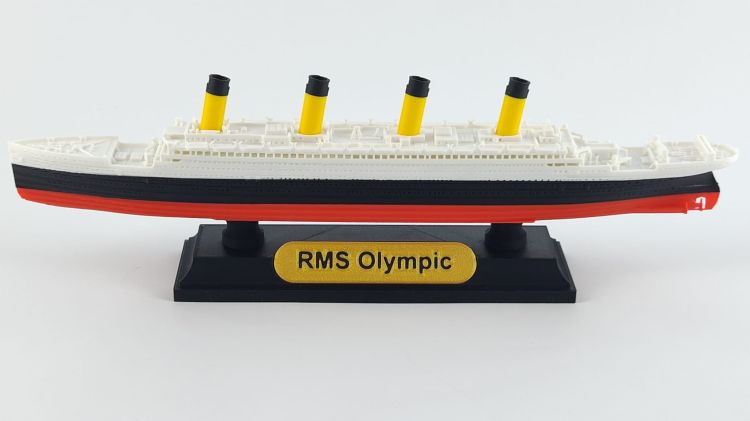 RMS Olympic – Model 3D - 269mm (1:1000) - z czarną podstawą magnetyczną!