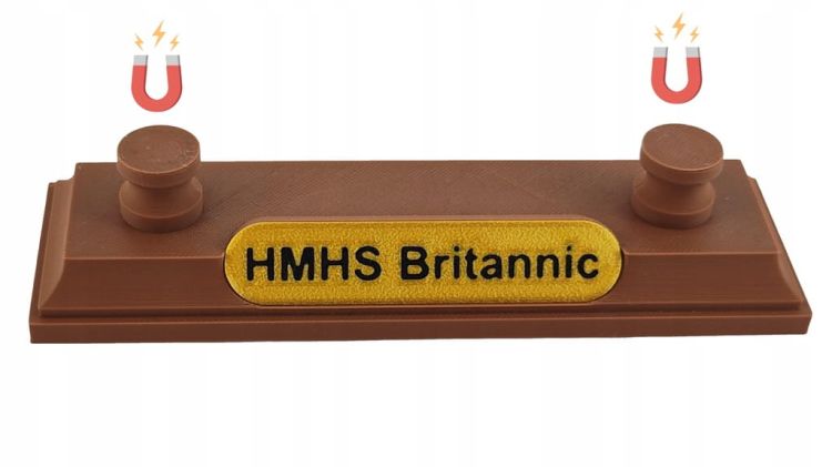 Magnetyczna podstawka pod modele HMHS Britannic (269 mm i 345 mm) - brązowa